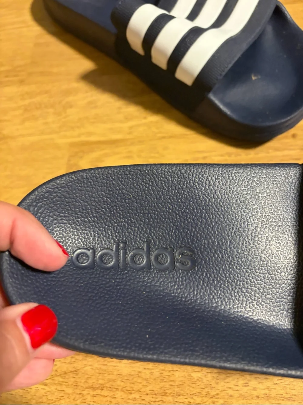 adidas classic slide